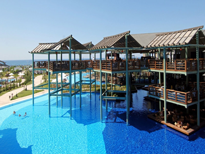 Limak Lara Deluxe Hotel & Resort